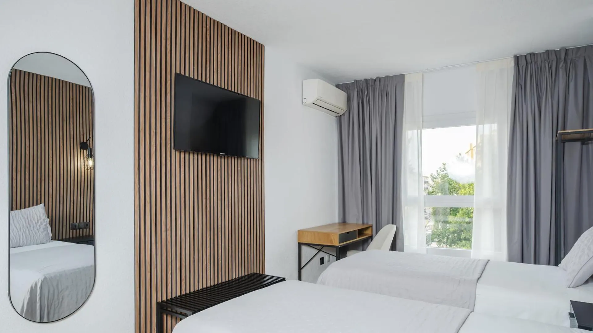 Mare Estepona Hotel 3*,
